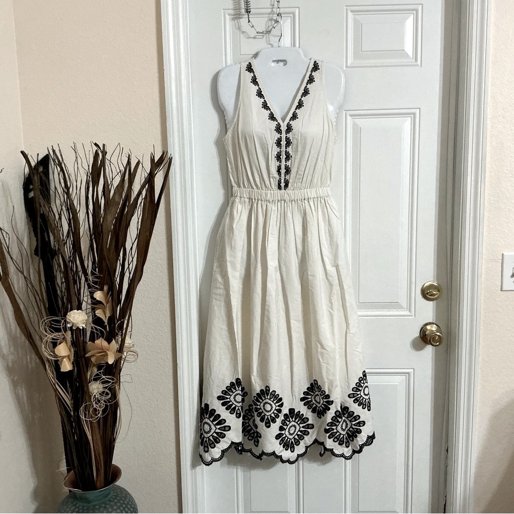 Universal Thread Cream Midi Dress with Black Embroidery - Picture 3 of 9